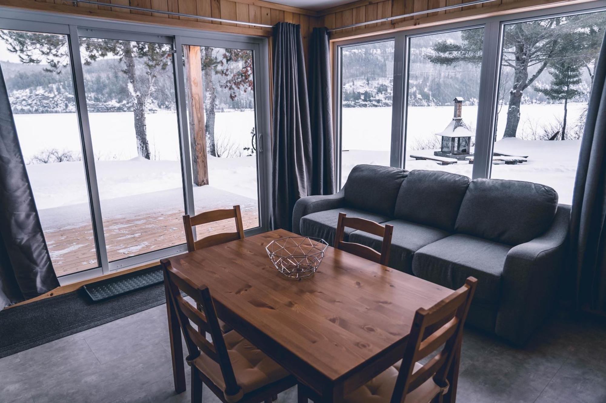Le 2800 Du Parc Vila Shawinigan Exterior foto